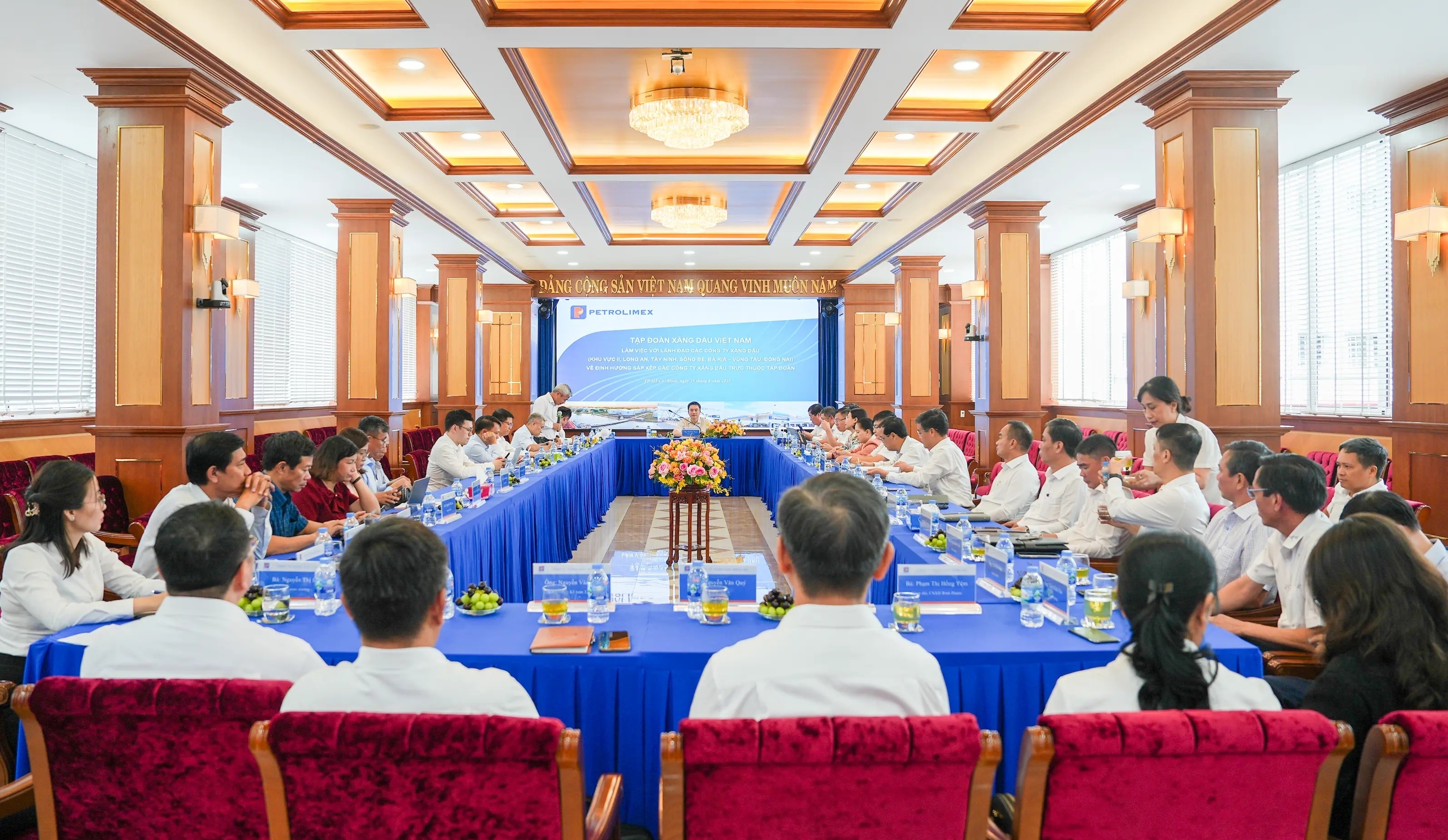 Petrolimex tinh gọn bộ máy, nâng cao hiệu quả và sức cạnh tranh của hệ thống
