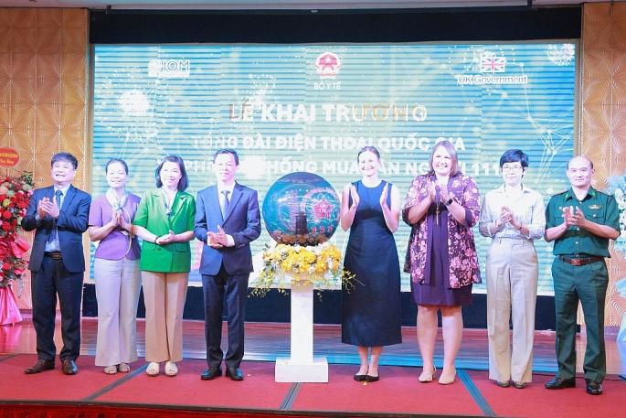 Khai trương Tổng đài điện thoại quốc gia về phòng, chống mua bán người