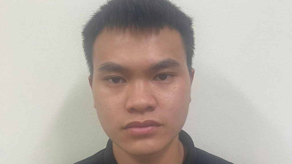 Nam thanh niên đánh người tại quán cà phê vì bị nhắc nhở hút thuốc lá