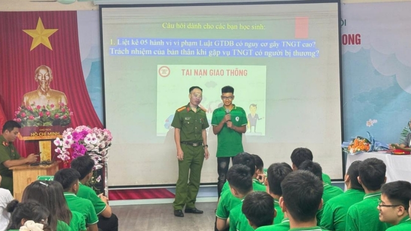 Phát huy vai trò nòng cốt trong công tác bảo đảm an ninh, trật tự tại địa bàn cơ sở