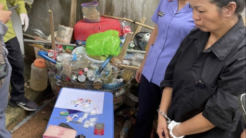 Bí mật bên trong ngôi nhà của người phụ nữ U50