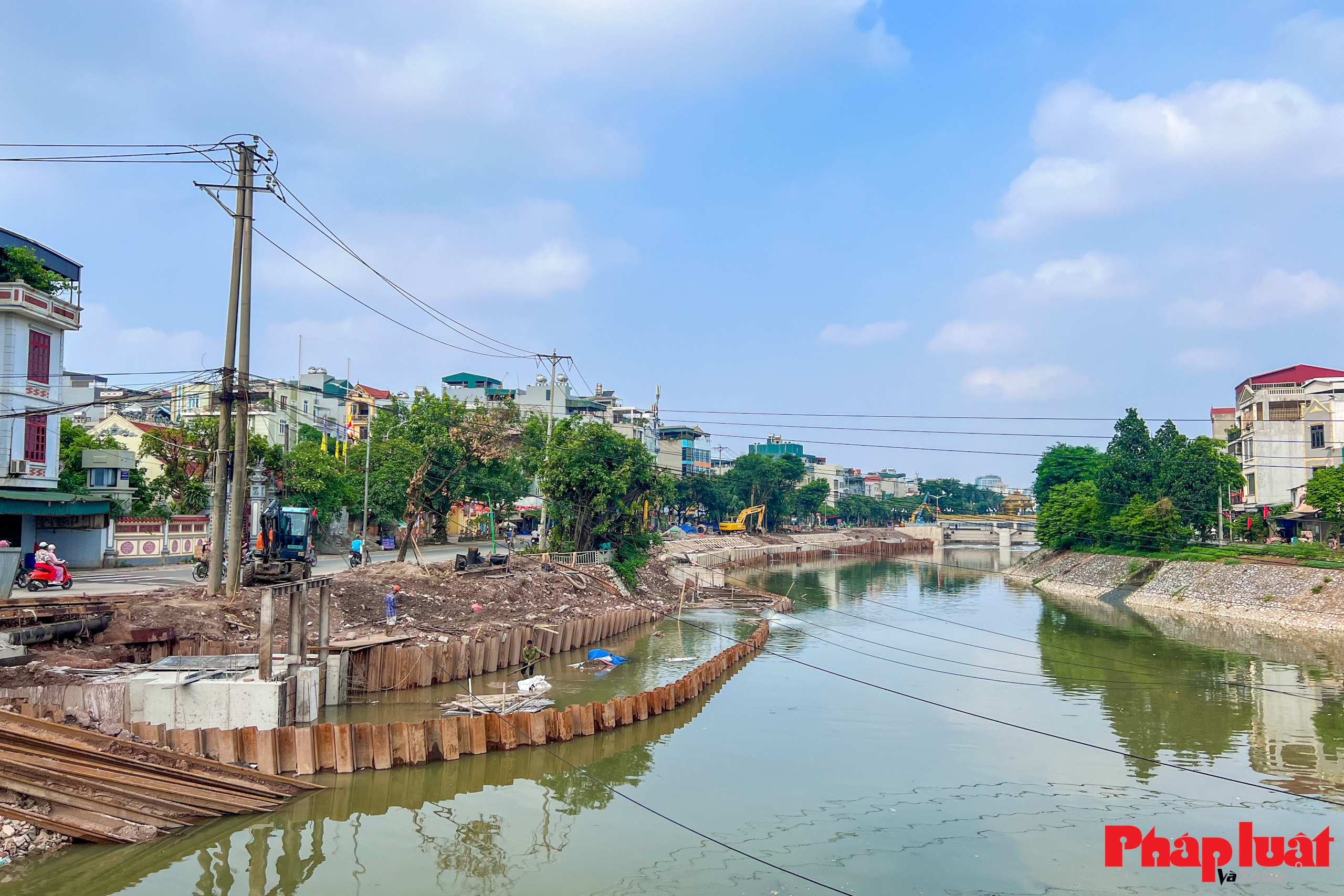 Dòng chảy mới từ Nhà máy xử lý nước thải Yên Xá giúp sông Tô Lịch hồi sinh