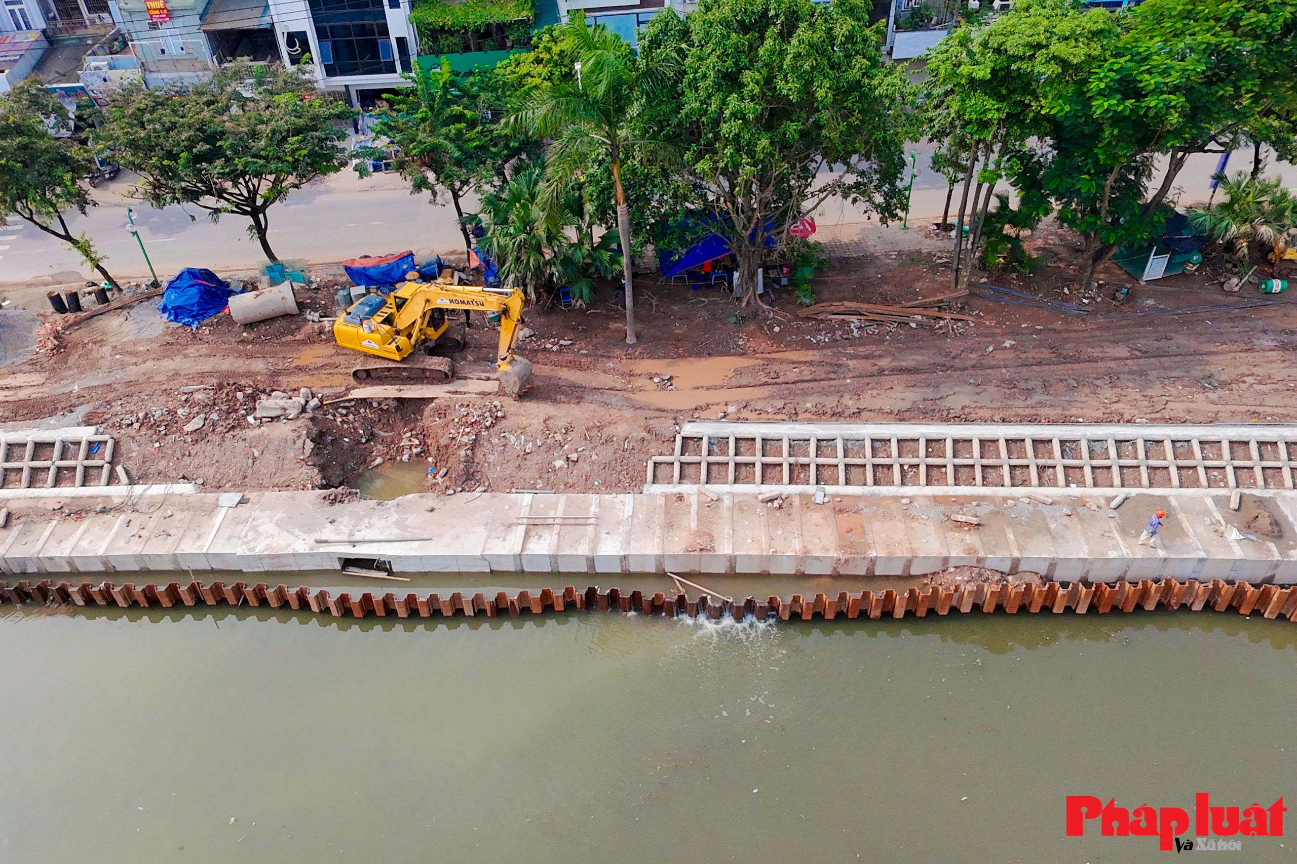 Dòng chảy mới từ Nhà máy xử lý nước thải Yên Xá giúp sông Tô Lịch hồi sinh