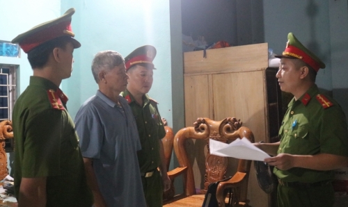 Bắt tạm giam 2 đối tượng có hành vi chống phá trên không gian mạng