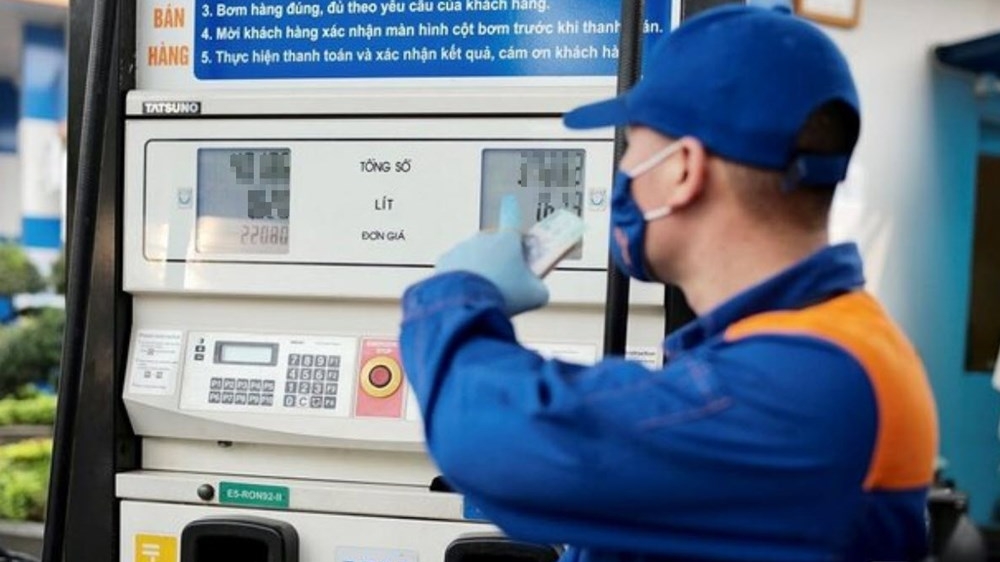 Giá xăng dầu trong nước đồng loạt giảm từ chiều 25/9