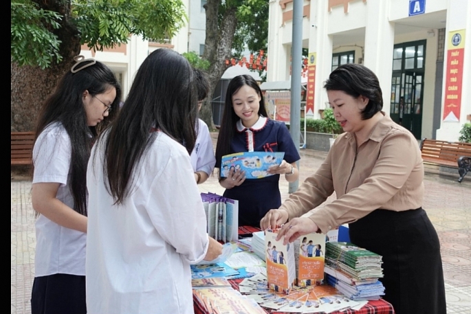 undefined Phường Ba Đình hưởng ứng Ngày Tránh thai Thế giới và Ngày Quốc tế Trẻ em gái 2025