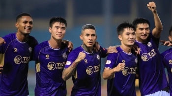 Hà Nội lội ngược dòng hạ Thanh Hóa, có chiến thắng đầu tiên tại V-League