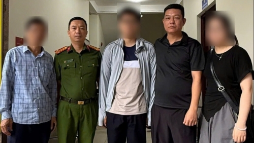 Sự thật phía sau một nam sinh viên đến nhà nghỉ sau khi học xong tiết đầu