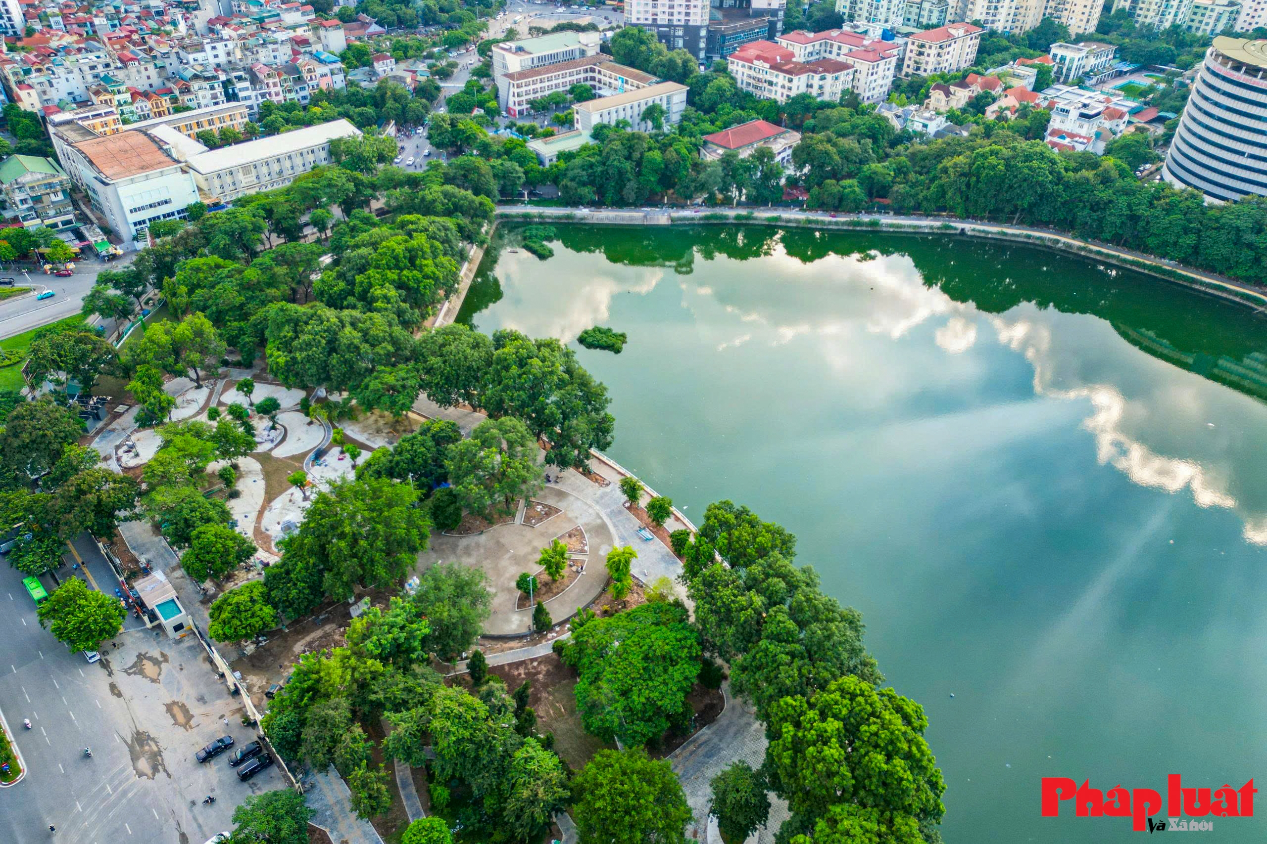 Công viên Nghĩa Đô 