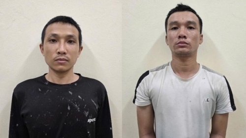 Từ việc kiểm tra 2 nam thanh niên đi bộ có biểu hiện nghi vấn