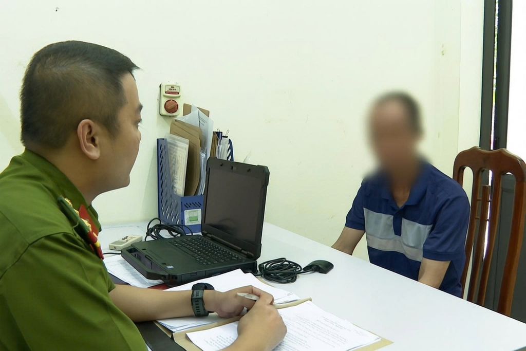 Đối tượng N.V.D tại cơ quan Công an.