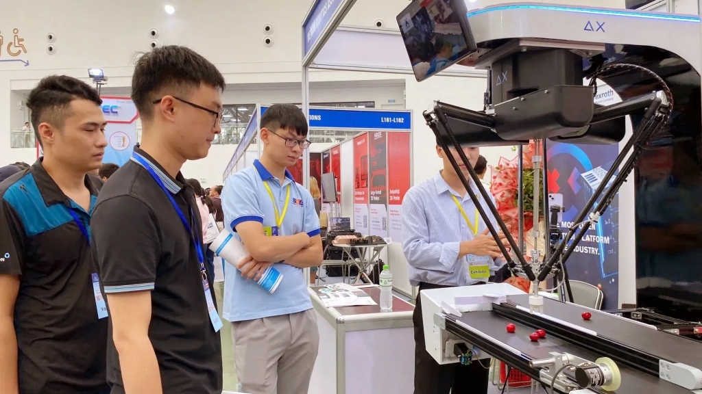 Cần sớm ban hành Luật Công nghiệp hỗ trợ