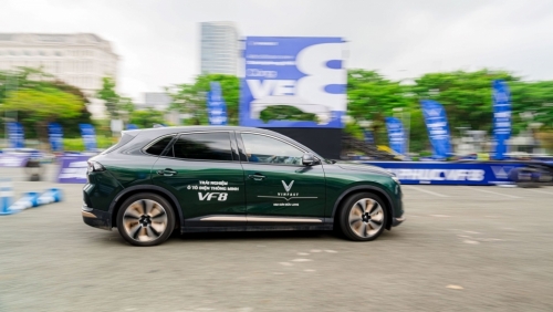 VinFast VF 8 - “Căn nhà thứ 2” cho gia đình mê xê dịch