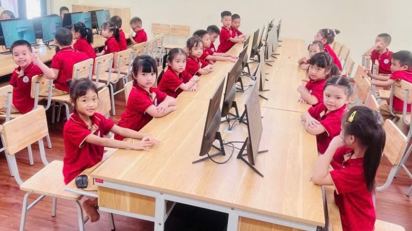 Học sinh Hà Nội được nghỉ học ngày mai (1/10) để tránh mưa bão