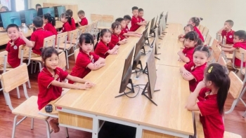 Học sinh Hà Nội được nghỉ học ngày mai (1/10) để tránh mưa bão