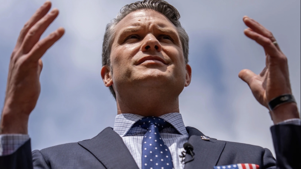 Mỹ tuyên bố chấm dứt kỷ nguyên “Bộ Quốc phòng”, phục hồi “Bộ Chiến tranh”