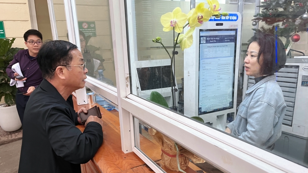 Hà Nội: ngành y tế lan tỏa tinh thần đổi mới sáng tạo, thúc đẩy chuyển đổi số