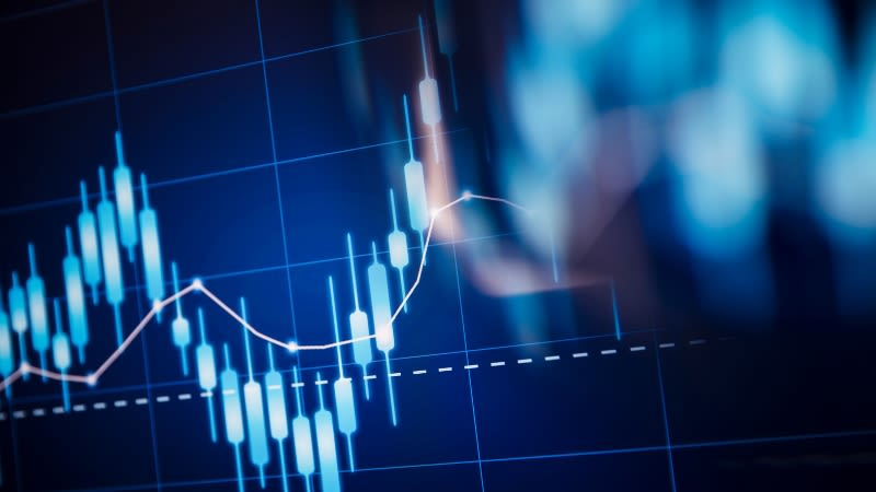 VN-Index giữ vững sắc xanh tại 1.665 điểm. Ảnh: Int