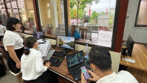 Tăng hỗ trợ cho công chức cấp xã được ủy quyền thực hiện thủ tục hành chính