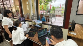 Tăng hỗ trợ cho công chức cấp xã được ủy quyền thực hiện thủ tục hành chính