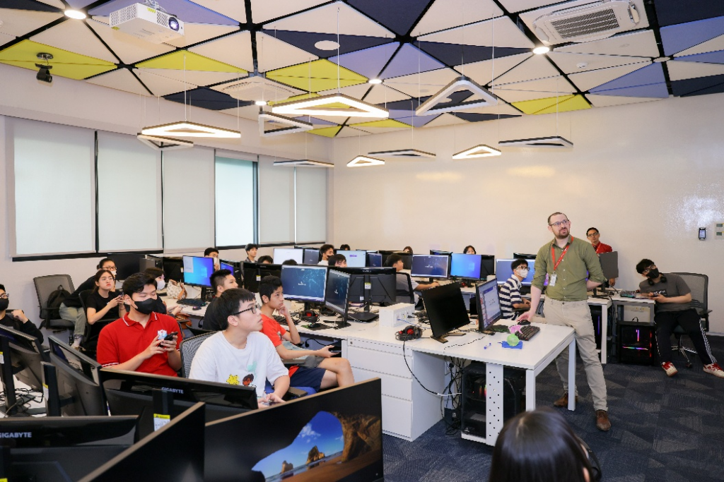 Đại diện duy nhất của Việt Nam lọt top giải thưởng Đổi mới Trí tuệ nhân tạo châu Á