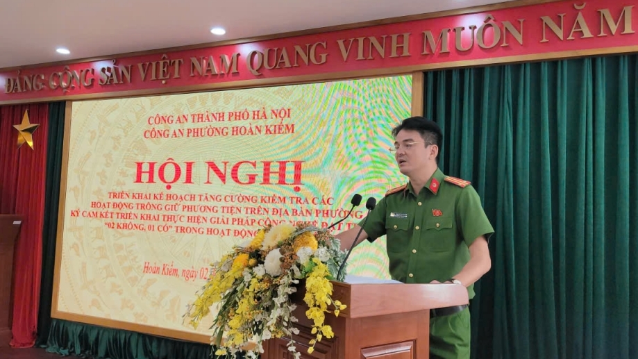 Công an phường Hoàn Kiếm “mạnh tay” xử lý các điểm trông giữ xe vi phạm