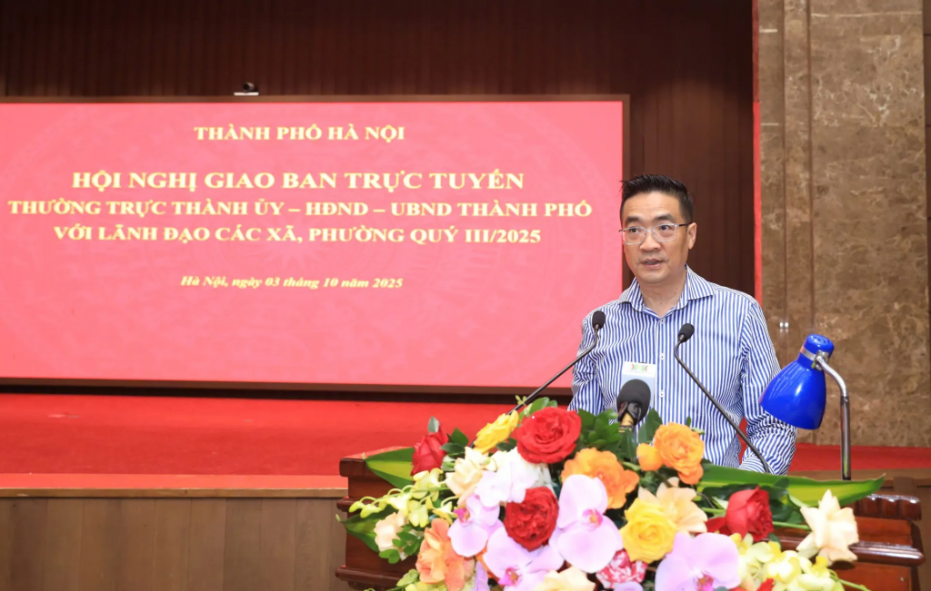 Giám đốc Sở Quy hoạch - Kiến trúc Hà Nội Nguyễn Trọng Kỳ Anh báo cáo về việc phân định thẩm quyền thẩm định, phê duyệt quy hoạch của UBND cấp xã.