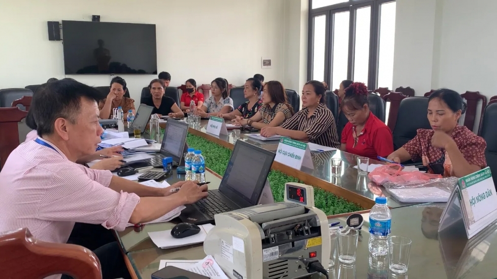 Tạo “đòn bẩy” cho hội viên phụ nữ vươn lên làm giàu