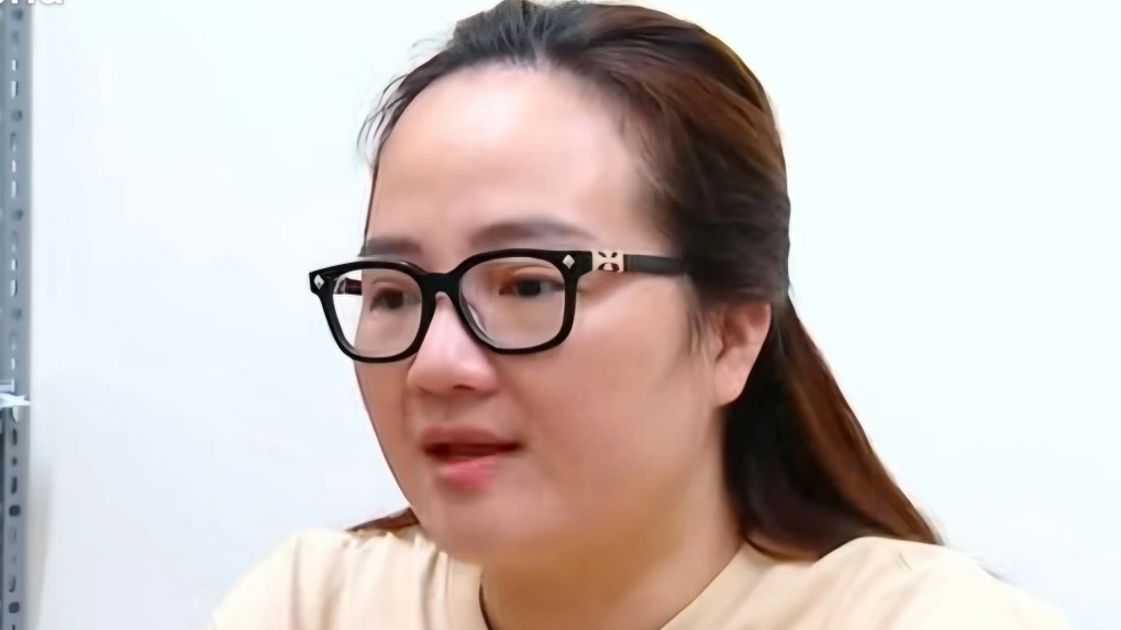 Nữ doanh nhân Hoàng Hường bị khởi tố