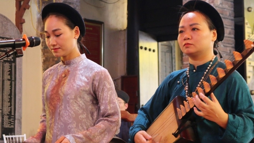 Lần đầu tiên phục dựng đầy đủ nghi thức Hát Cửa đình của Hội làng La Phù