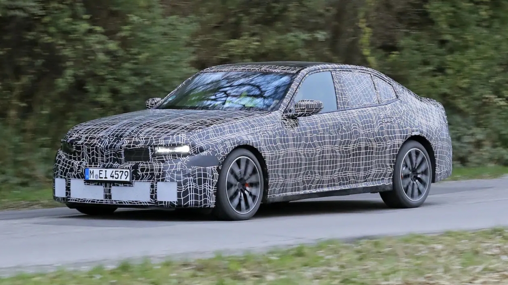 BMW 3-Series thế hệ mới: đứng trước bước ngoặt lịch sử