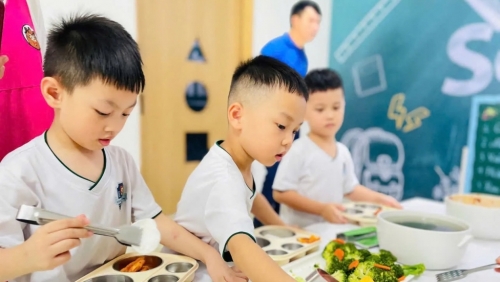 Kiểm tra, giám sát chặt quy trình tổ chức bữa ăn bán trú