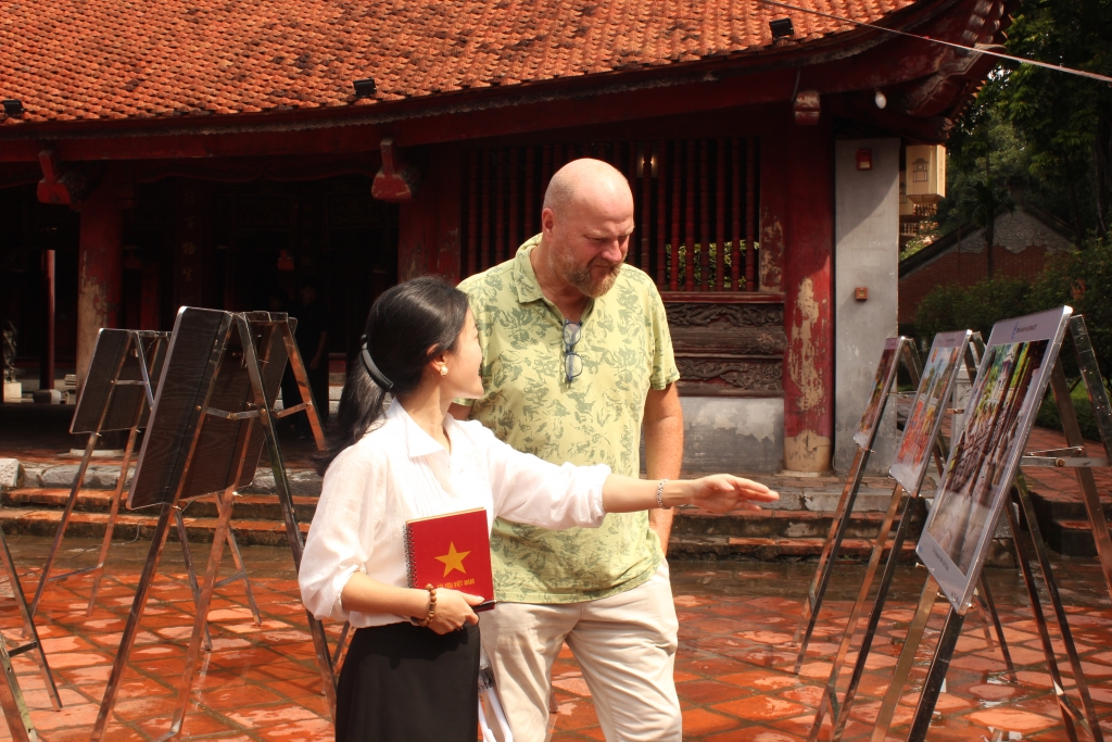 Triển lãm ảnh “Hà Nội trong tôi” lần thứ 20 hấp dẫn du khách quốc tế