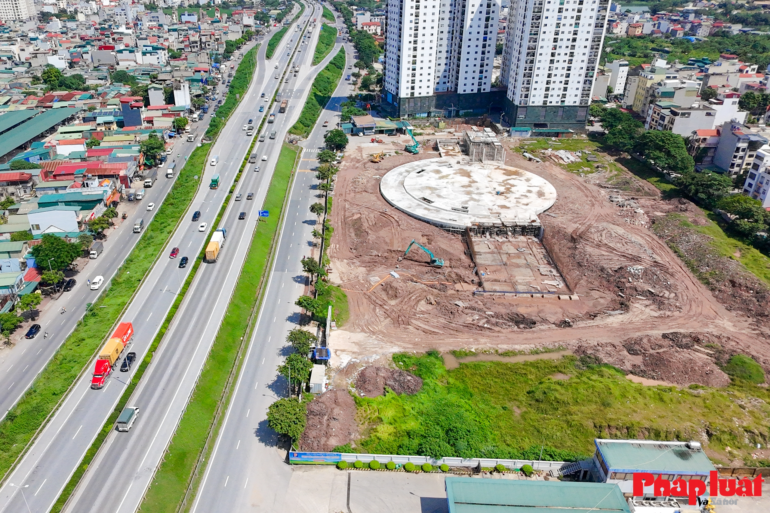 Toàn cảnh bến xe Yên Sở đang thành hình dự kiến hoạt động năm 2026