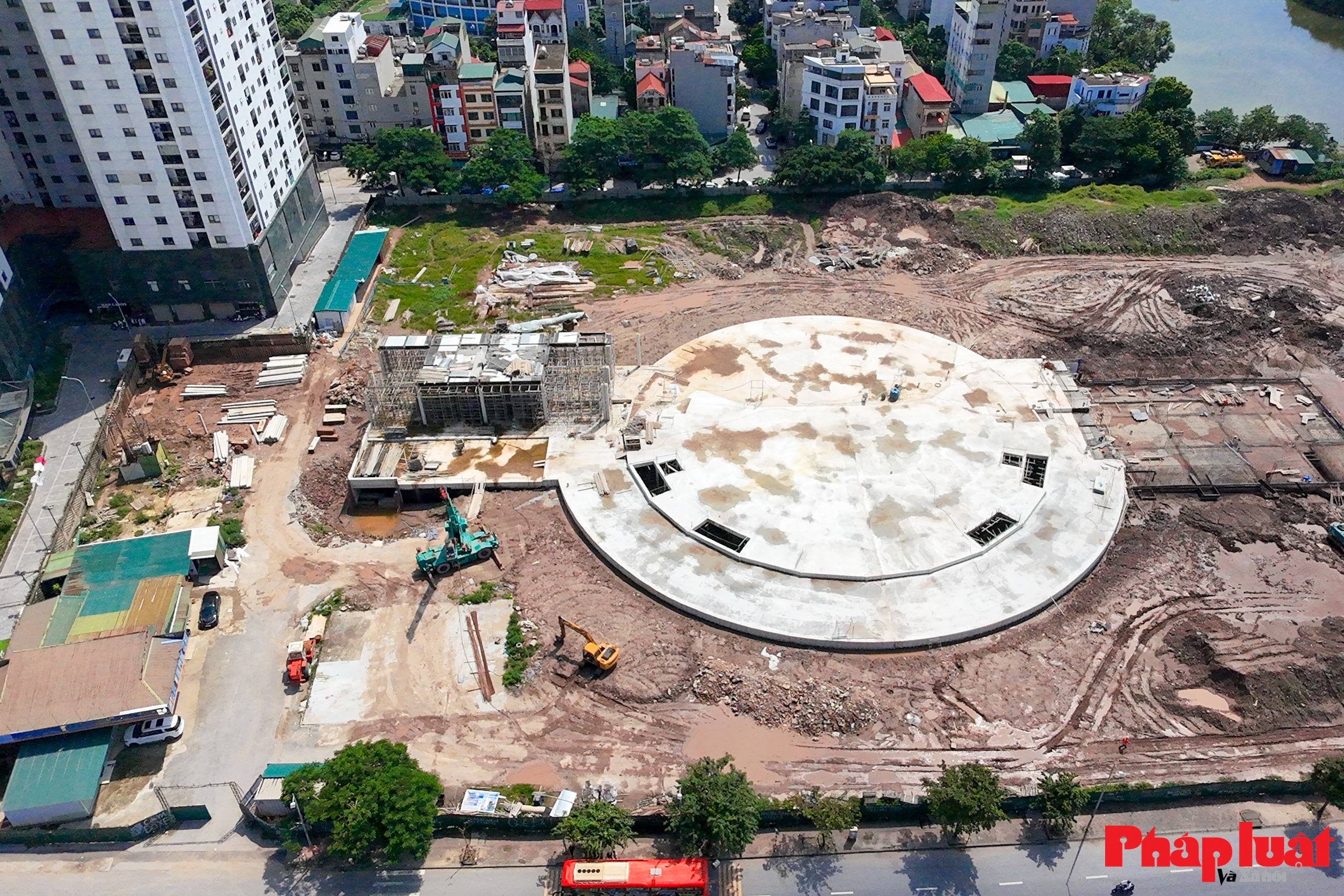 Toàn cảnh bến xe Yên Sở đang thành hình dự kiến hoạt động năm 2026