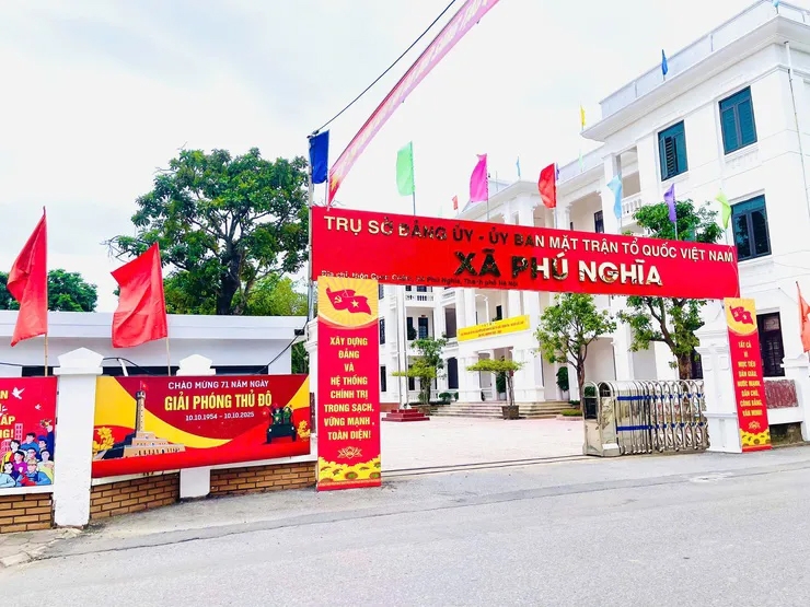 Hướng về cơ sở, lấy người dân làm trung tâm