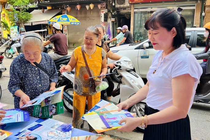 Phường Hoàn Kiếm đẩy mạnh tuyên truyền hưởng ứng Ngày Quốc tế Trẻ em gái 11/10