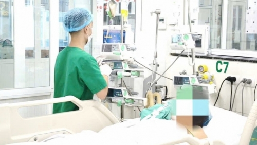 Nhiều ca sốt xuất huyết nặng nhập viện, cảnh báo nguy cơ bùng phát dịch sau mưa bão