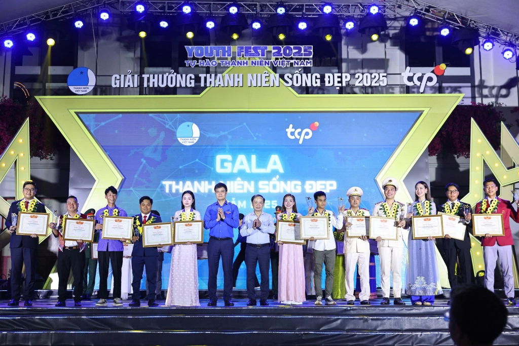 Lan tỏa tinh thần sống đẹp của thế hệ thanh niên Việt Nam thời đại mới