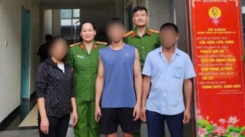 Một nam sinh viên suýt bị “bắt cóc online” sang Campuchia