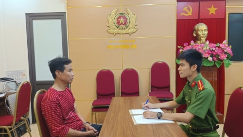 Bắt giữ đối tượng đốt rác trên sân thượng gây hỏa hoạn ở Hà Nội