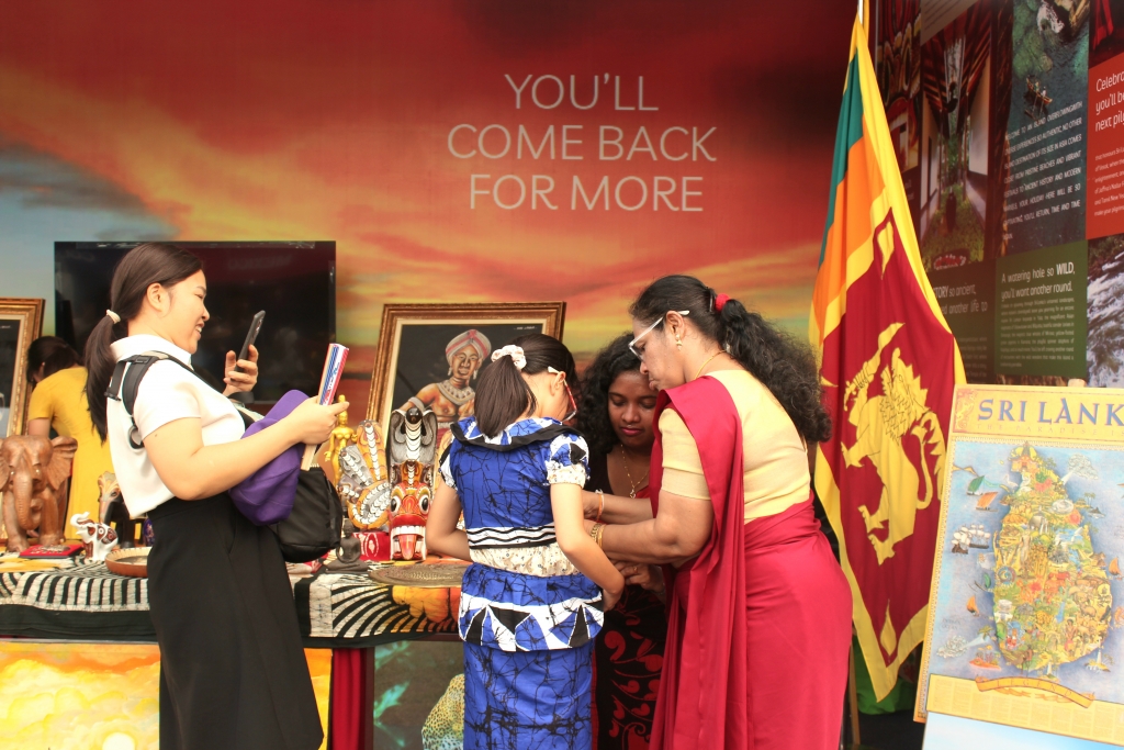 Hành trình kết nối sắc màu quốc tế tại Lễ hội Văn hóa thế giới lần thứ nhất Hà Nội Hành trình kết nối sắc màu quốc tế tại Lễ hội Văn hóa thế giới lần thứ nhất Hà Nội