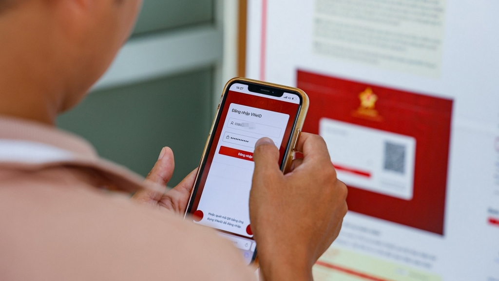 Chuẩn bị cấp Giấy chứng nhận đăng kiểm điện tử, tích hợp với VNeID