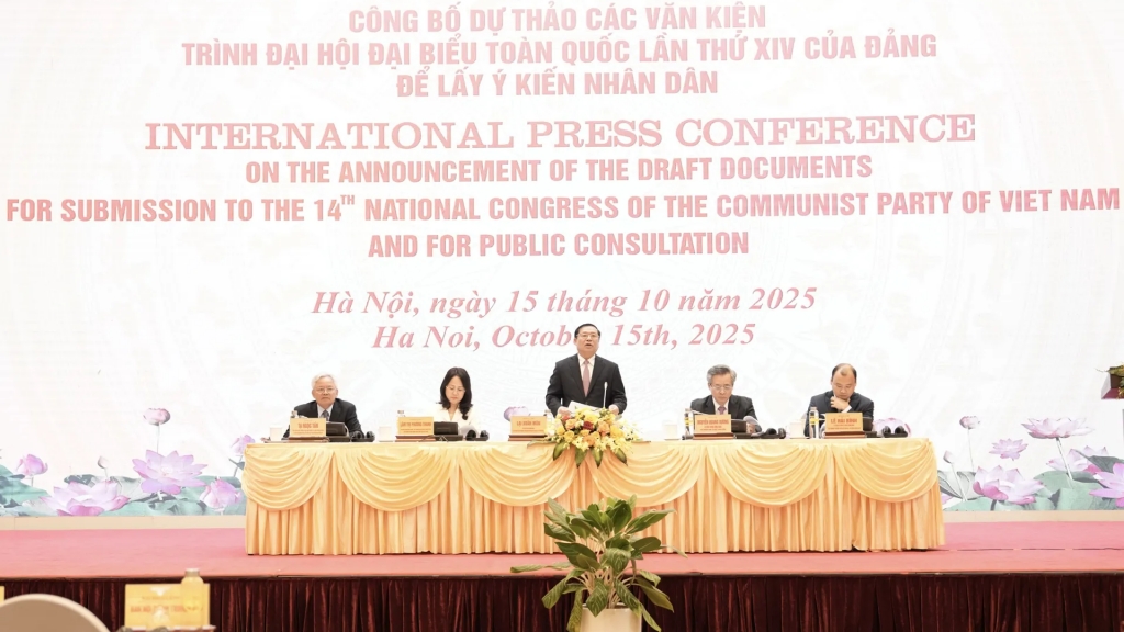 Họp báo quốc tế công bố Dự thảo Văn kiện trình Đại hội XIV của Đảng để lấy ý kiến Nhân dân