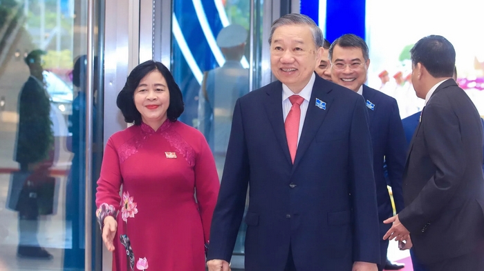 Đại hội đại biểu Đảng bộ Thành phố Hà Nội lần thứ XVIII với sự tham gia của 550 đại biểu tiêu biểu