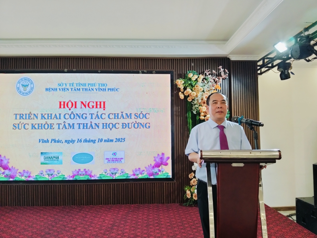 2.	Bác sĩ Chuyên khoa II Nguyễn Hoài Nam, Giám đốc Bệnh viện Tâm thần Vĩnh Phúc phát biểu khai mạc Hội nghị