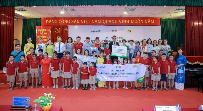 Hỗ trợ bữa ăn dinh dưỡng hằng ngày cho hơn 3.000 người có hoàn cảnh khó khăn Hỗ trợ bữa ăn dinh dưỡng hằng ngày cho hơn 3.000 người có hoàn cảnh khó khăn