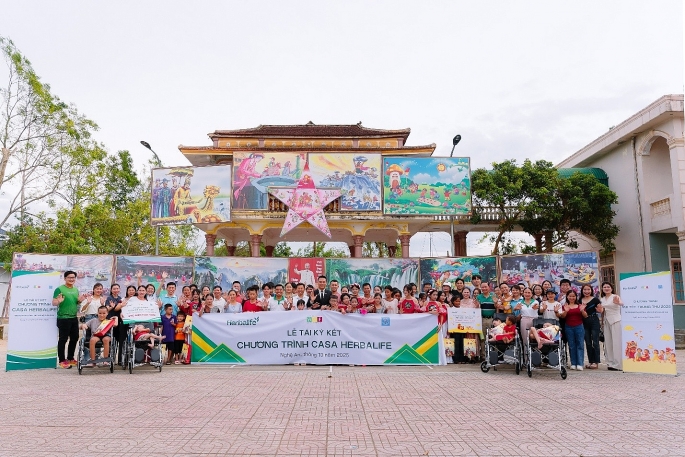 Hỗ trợ bữa ăn dinh dưỡng hằng ngày cho hơn 3.000 người có hoàn cảnh khó khăn Hỗ trợ bữa ăn dinh dưỡng hằng ngày cho hơn 3.000 người có hoàn cảnh khó khăn