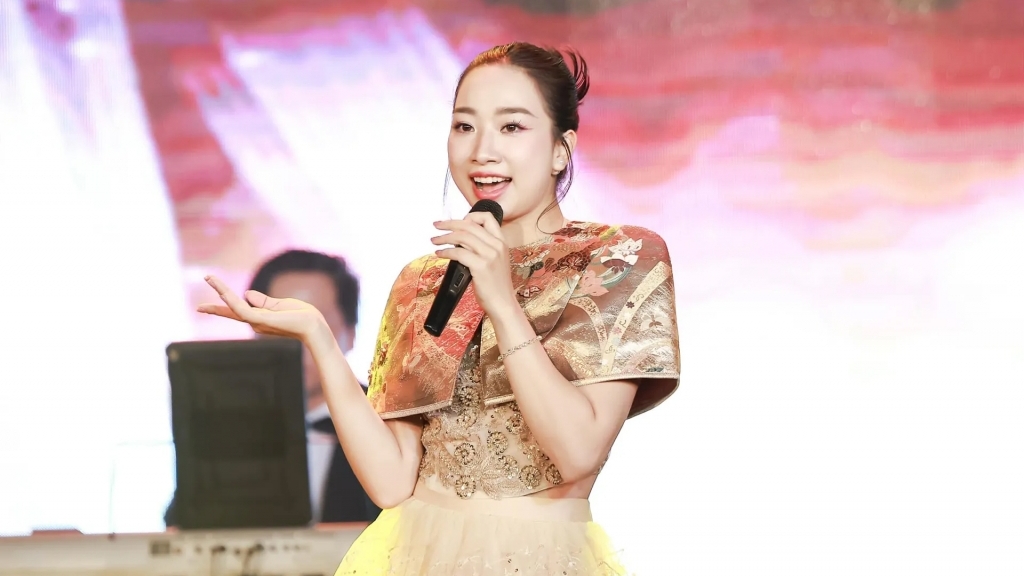 Gen Z với khát vọng làm mới âm nhạc truyền thống