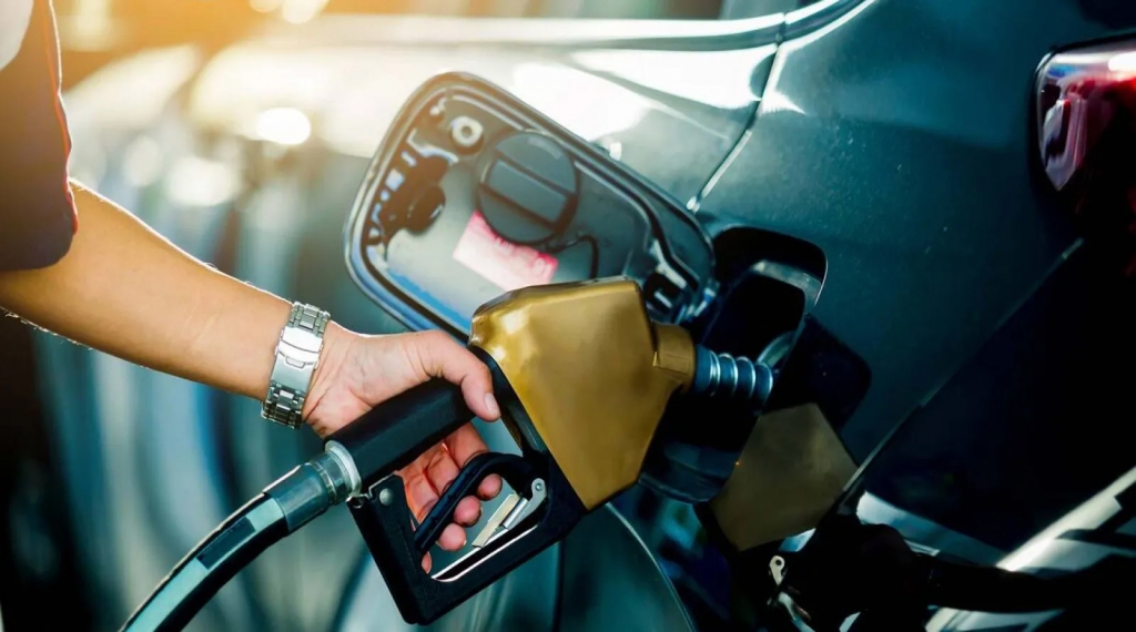 Giải bài toán chuyển đổi năng lượng xanh